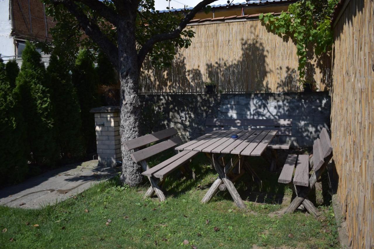 Konak Garavi Sokak Hotel Kursumlija Exterior photo